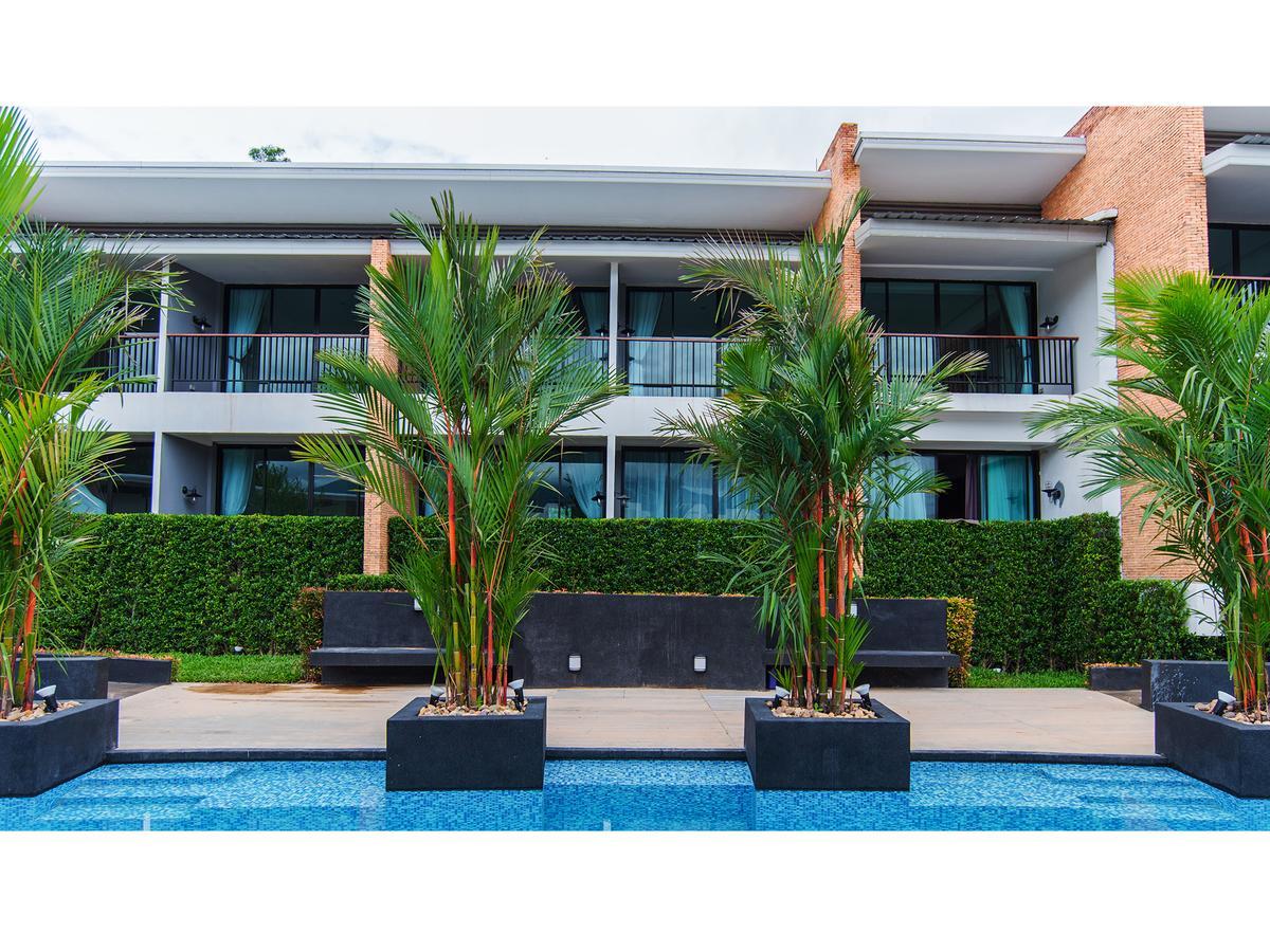 B2 Mae Hong Son Premier Hotel Bagian luar foto